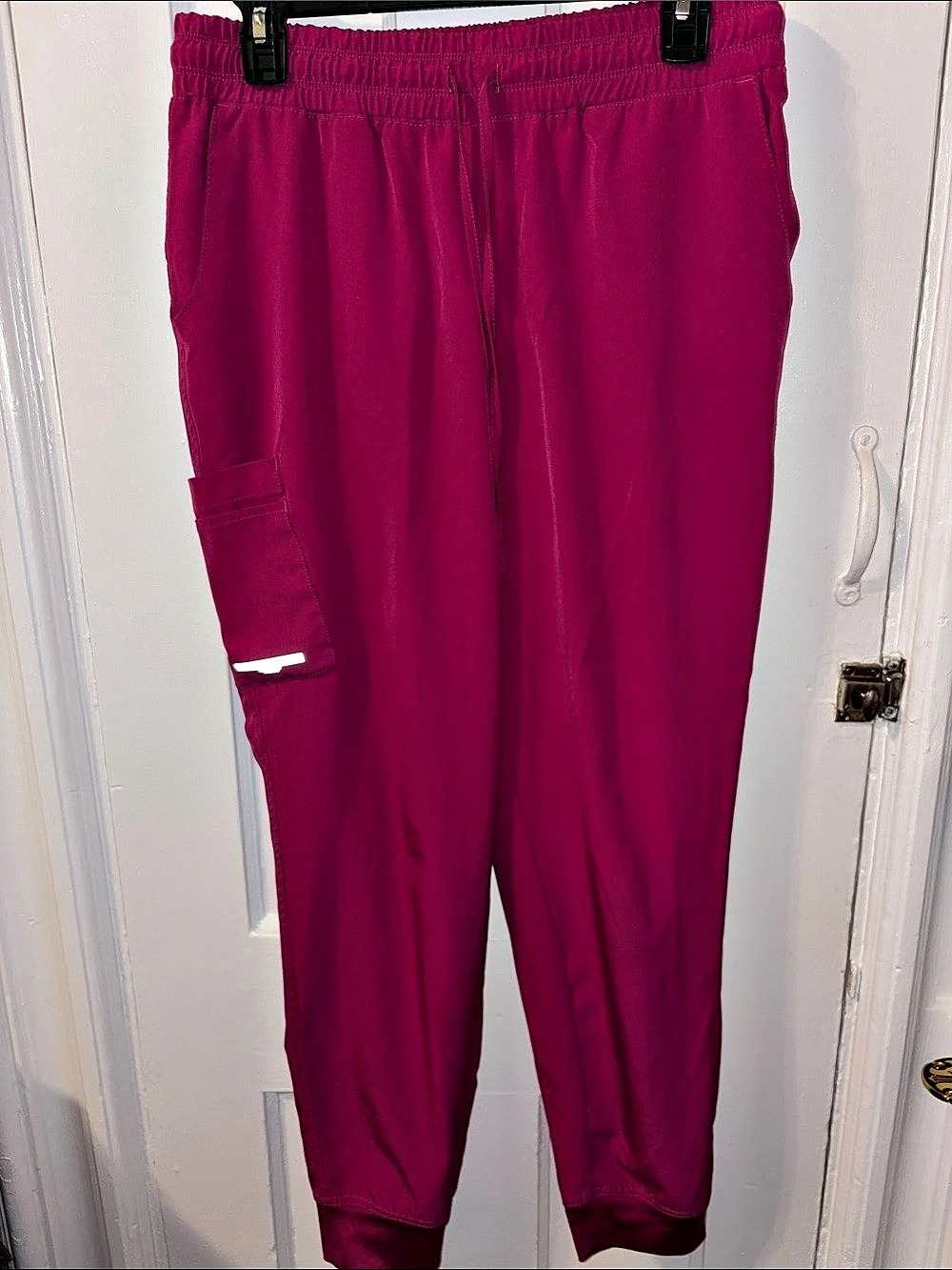 Skechers Women's Jogger Scrub Pants in Pink Size Medium Like New